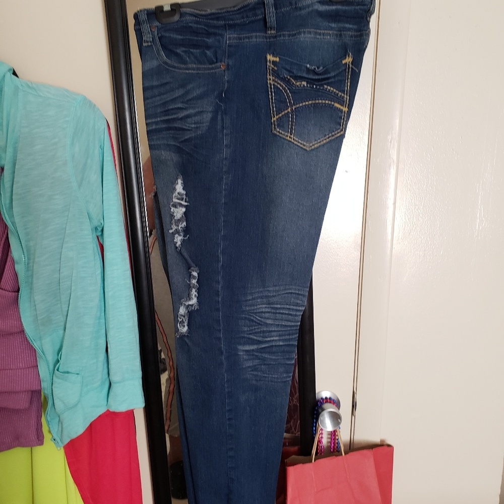 Jeans